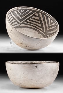 Anasazi Black-on-White Pottery Bowl w/ Chevrons