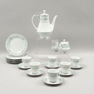 Juego de té. Japón. Siglo XX. Elaborado en porcelana Noritake. Servicio para 6 personas. Modelo Contemporary. Piezas: 21.