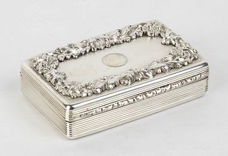 An English Victorian sterling silver snuff Box - London 1838-1839, Edward Edwards II  