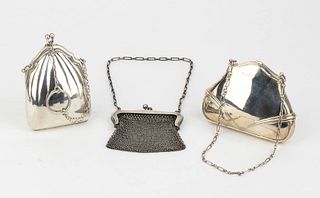  A set of three silver lady's coin purse - early 20th Century
