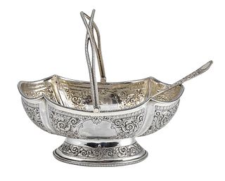 An English Victorian sterling silver sugar basket - London 1879, Richard Martin & Ebenezer Hall