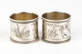A pair of Russian silver 875/1000 his and hers napkin rings - Moscow 1908-1927, Khlebnikov factory