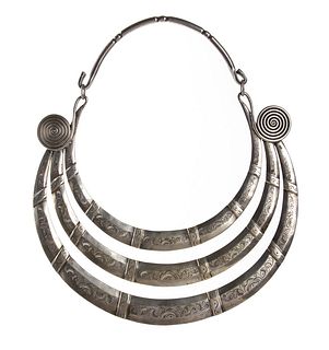 Miao silver ceremonial necklace - HMong north Laos first half of the 20th Century