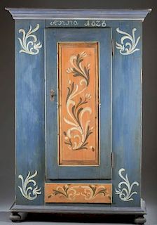 American blue painted armoire. Early 19th century.
