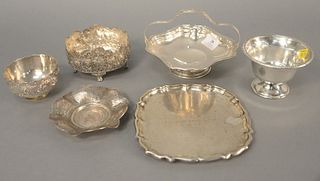 Six-piece silver lot to include dishes, small basket, small tray, etc. dia. 7", 29 t.oz. .