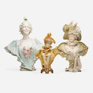 Amphora, busts, collection of three