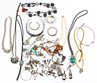 Sterling Silver, Mixed Silver and European Silver (800) Jewelry Assortment