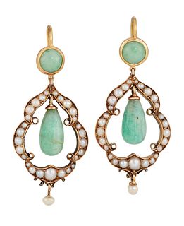 A PAIR OF JADE AND PEARL EARRINGS, the jade drops, approx. 14mm long, suspe