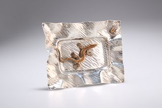 A GORHAM STERLING SILVER DISH, IN THE JAPANESE TASTE, rectangular, the ripp