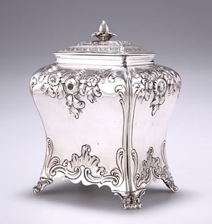 A GEORGE III SILVER TEA CADDY, by Pierre Gillois London 1760, of rectangula
