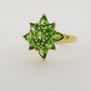 10K Gold & Peridot Star Ring