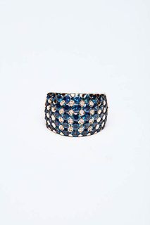 ROUNDED BAND RING WITH SAPPHIRES