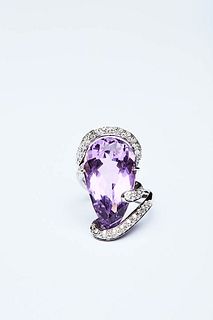 RING WITH DIAMONDS  AND AMETHYST