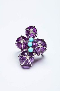 RING WITH AMETHYST SPHERES