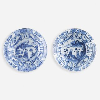 Chinese, Blue and White dishes, pair
