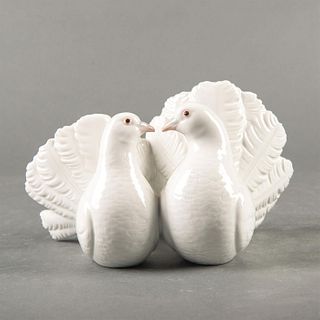 Lladro Bird Figure, Couple Of Doves