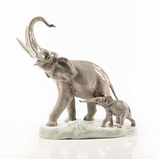 Lladro Porcelain Figurine, Mother + Baby Elephant 1151