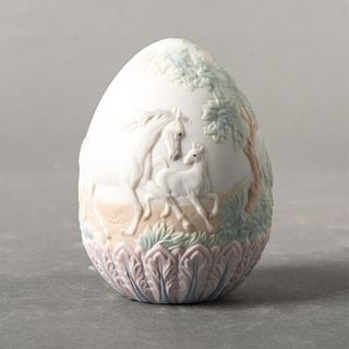 Lladro Porcelain Easter Egg 1995