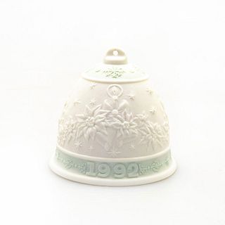 1992 Lladro Christmas Bell Ornament 15913