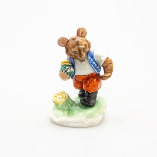 Herend Porcelain Figurine, Bear With Honey Jar 5342