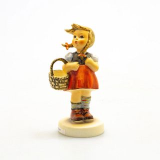 Goebel Hummel Figurine, Little Shopper