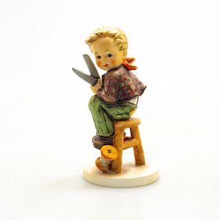 Goebel Hummel Figurine, Little Tailor