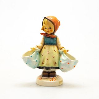 Goebel Hummel Figurine, Mother'S Darling