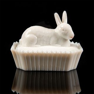 Westmoreland White Milk Glass Rabbit On Nest, Covered Dish