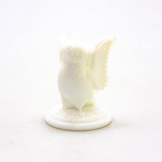 Vintage White Milk Glass Petite Owl Egg Cup
