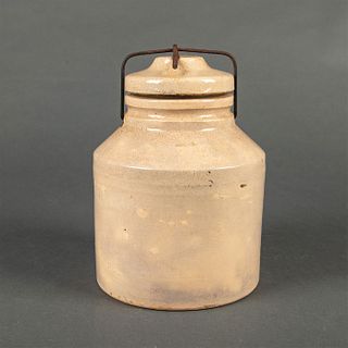 Stoneware Canning Jar With Bail Handle Lid