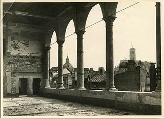 <br><br>view from a noble palace in Rome, 1930 circa<br>17 x 12 cm<br>View from a terrace with columns of an abandoned 16th century building. Very rar