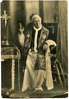 <br><br>Pope Pius X<br>6 x 9 cm<br>Pope Pius X, 1900 circa. Gelatin bromide print. <br>Good conditions