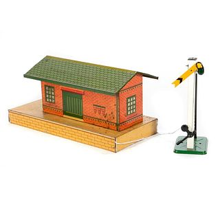 O Gauge Hornby litho tin station and Number 2 Semaphore