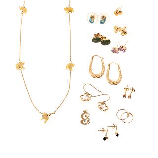 A Collection of Jewelry in Gold