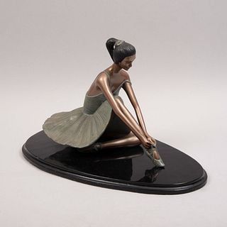 Paloma Sotomayo. Bailarina. Firmada. Escultura 294/500 Con base.. 28 x 21 x 34 cm