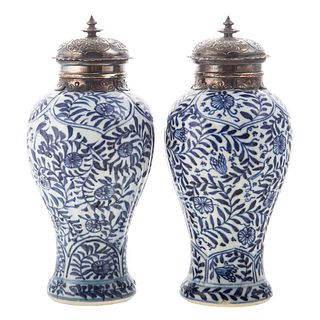 Pair Chinese Export Blue/White Porcelain Urns