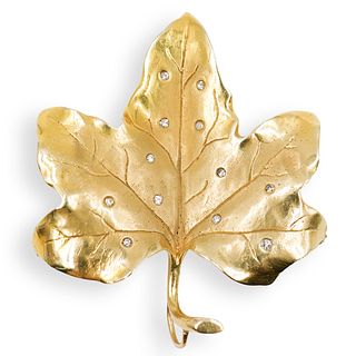 !4K Gold & diamonds "Maple Leaf" Brooch
