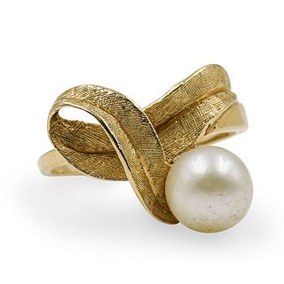 14k Gold and Pearl Ring
