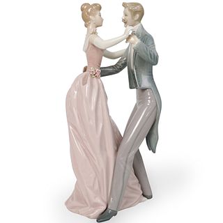 Lladro "Anniversary Waltz" Porcelain Figurine