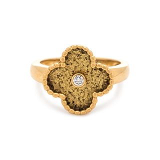 VAN CLEEF & ARPELS, YELLOW GOLD AND DIAMOND 'ALHAMBRA' RING