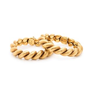 PAIR OF YELLOW GOLD BRACELETS