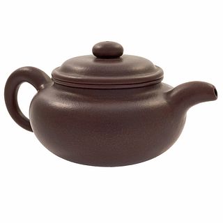 Yixing Teapot, Signed Xu Hantang