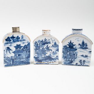 Group of Three Chinese Export Blue and White Porcelain Tea Caddies Decorated with Landscapes