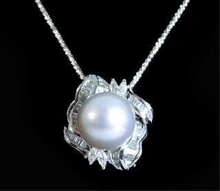 14K WG Diamond & Pearl Pendant Necklace