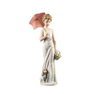 Lladro Lady Figurine, Garden Classic 01007617