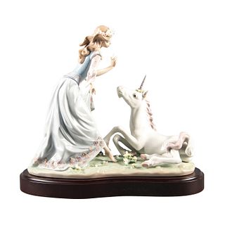 Lladro Figural Group, The Princess And The Unicorn 01001755