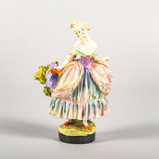 The Belle Hn754 - Royal Doulton Figurine