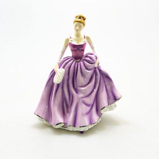 Royal Doulton For Your Special Day Hn5422 Fashion Figure