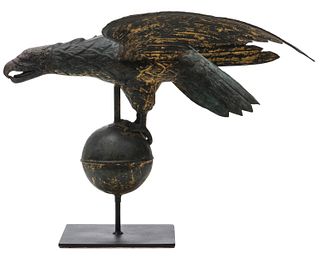 A 19TH CENTURY AMERICAN EAGLE WEATHER VANE ATTR JEWELL