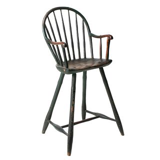 AN 18TH C. BOWBACK WINDSOR YOUTH CHAIR IN OLD PAINT
